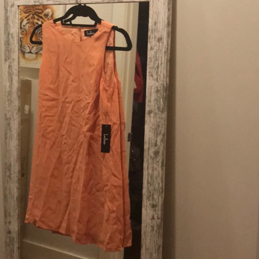 Cute orange swing dress!